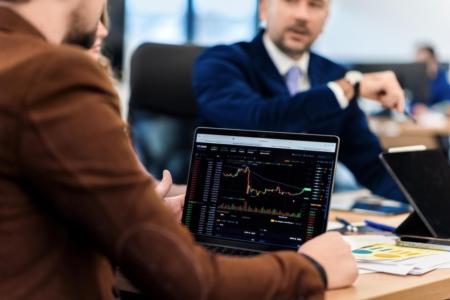 Adómentes vagyongyarapodás: Miért az ETF és a TBSZ a modern befektető válasza?